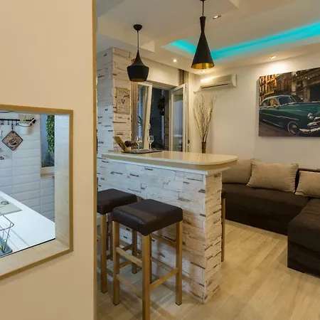 Cosmopolitan One Apartment Belgrade
