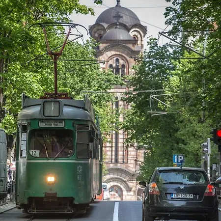 Apartment Cosmopolitan One